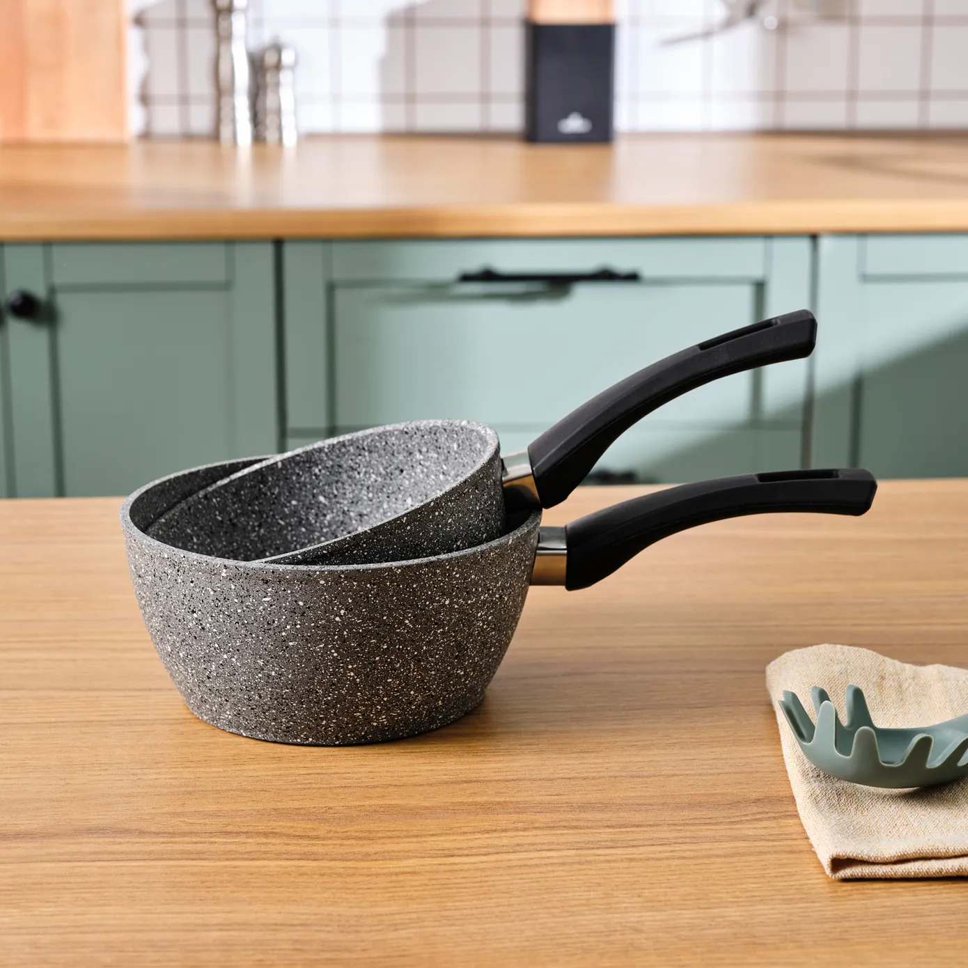 Biogranit Induction Milk Pot Set Karaca Gris, 2 pièces - Image 4