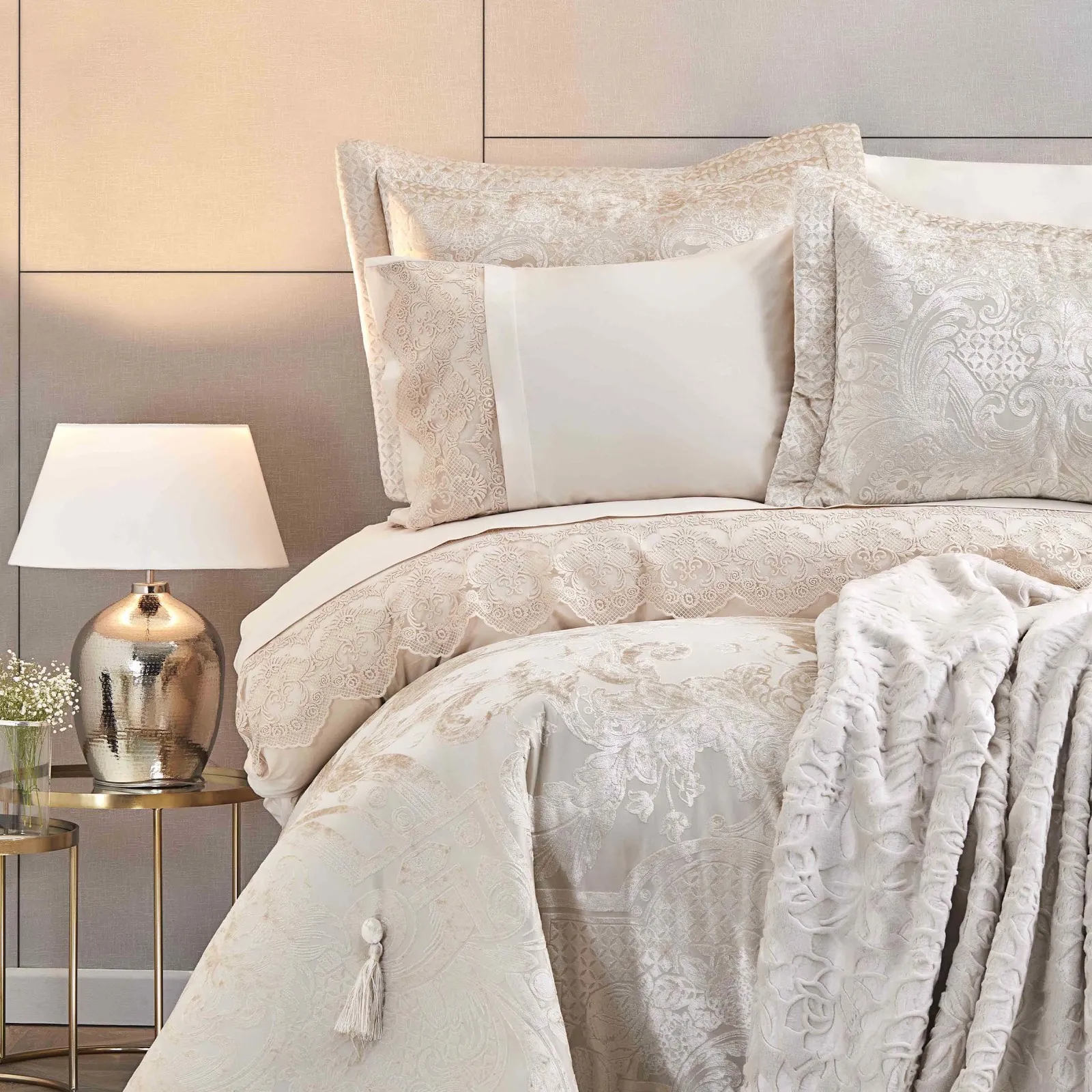 Cadeau de mariage – Karaca Home Valeria Best, 8 pièces, doré - Image 3