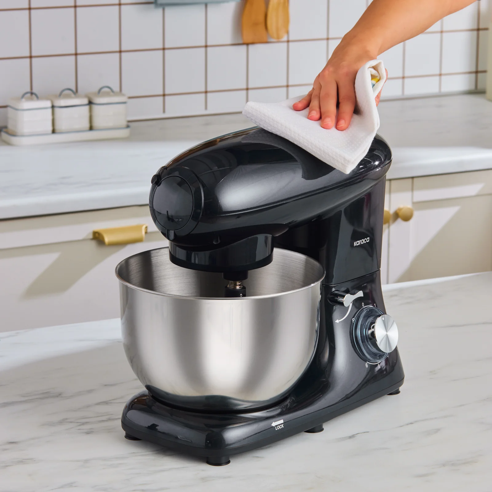 Karaca Multichef Robot Pâtissier Shiny Black 1900W 5,5 L (avec hachoir à viande, accessoires pour saucisses et köfte farcies) - Image 7